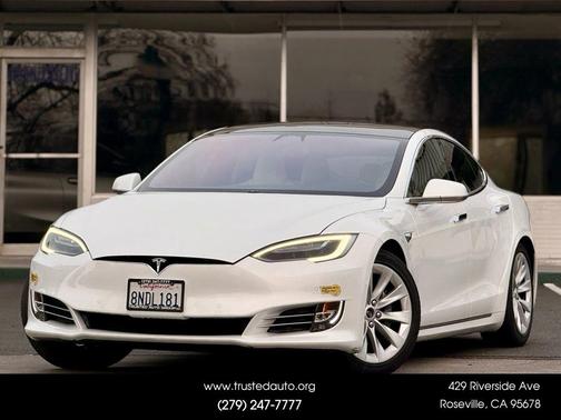 2020 Tesla Model S Long Range