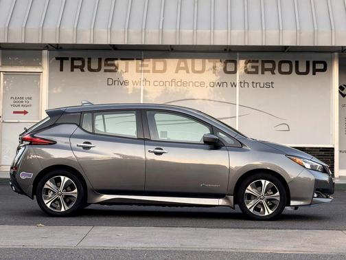 Gun Metallic 2019 Nissan Leaf SL PLUS