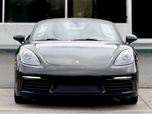 2017 Porsche 718 Boxster Roadster 2D