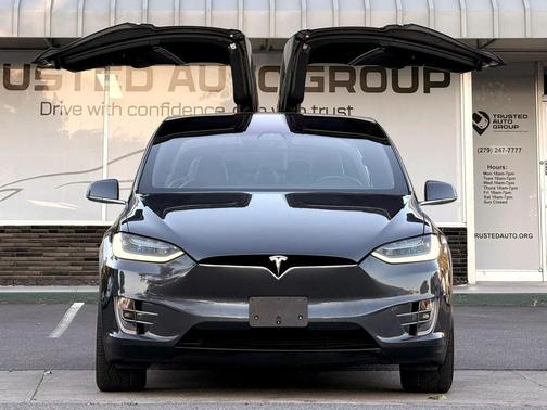 Grey 2017 Tesla Model X 100D Sport Utility 4D
