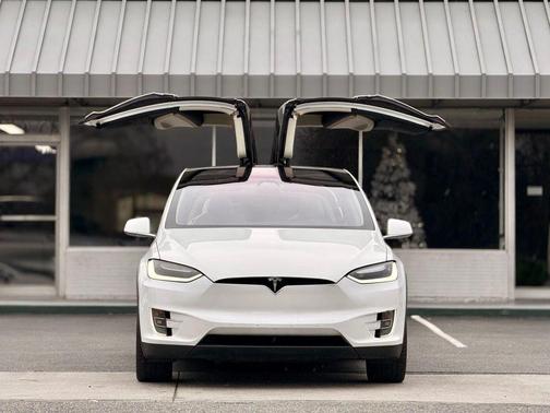 2018 Tesla Model X 100D