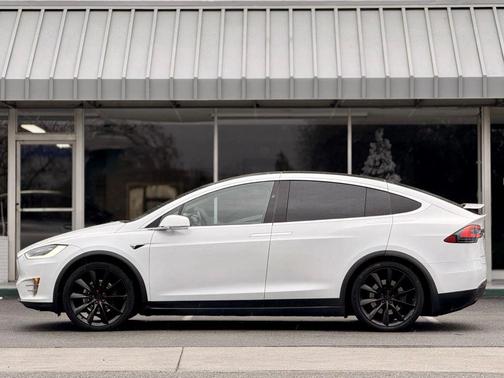 2018 Tesla Model X 100D