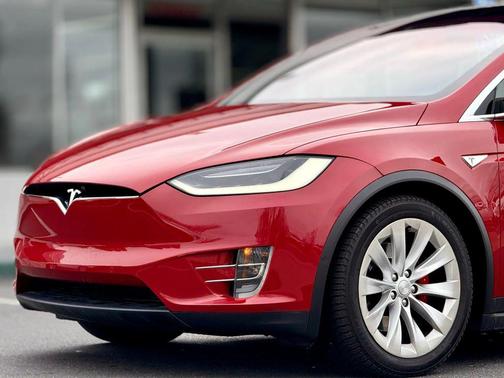 2016 Tesla Model X P100D