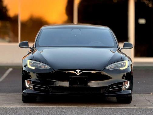 2018 Tesla Model S 75D