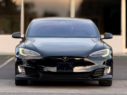 2019 Tesla Model S Performance