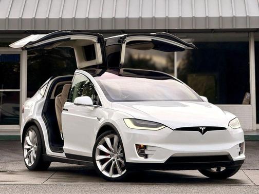 2017 Tesla Model X P100D
