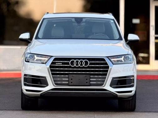 2019 Audi Q7 55 Premium