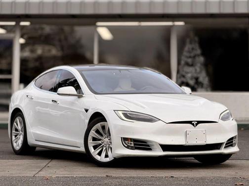 2017 Tesla Model S 75D