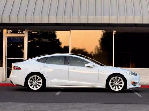 2016 Tesla Model S 75