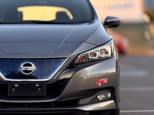 2018 Nissan Leaf SL