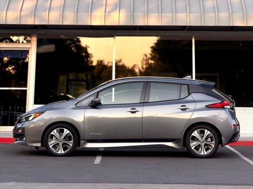 2018 Nissan Leaf SL
