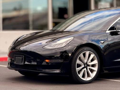 2020 Tesla Model 3 Standard Range