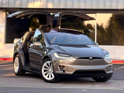 2016 Tesla Model X 75D