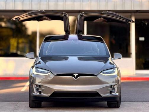 2016 Tesla Model X 75D
