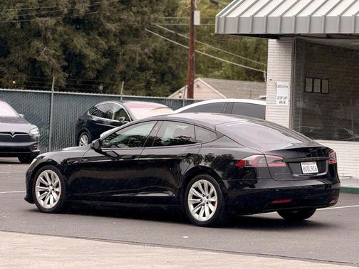 2017 Tesla Model S 100D