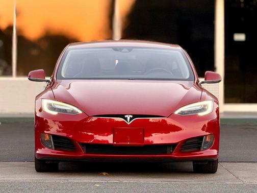 2016 Tesla Model S 75