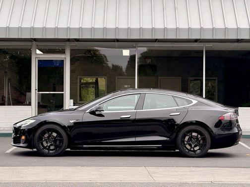 2016 Tesla Model S 75