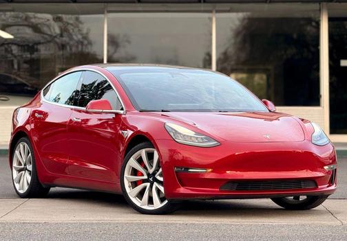 2018 Tesla Model 3 Performance
