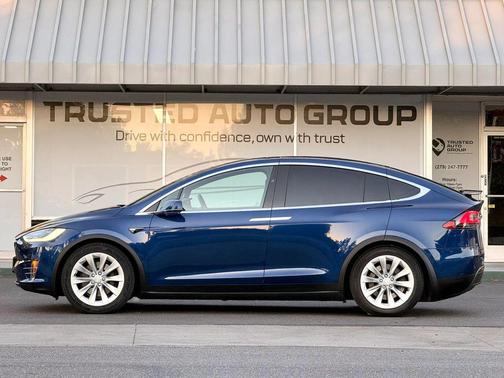 Deep Blue Metallic 2020 Tesla Model X Long Range Sport Utility 4D