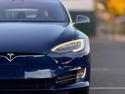 2016 Tesla Model S 75