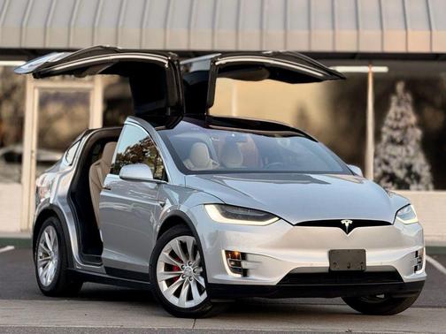 2016 Tesla Model X P90D