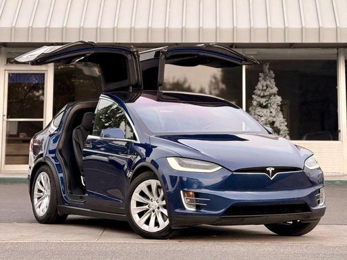 2016 Tesla Model X 90D Sport Utility 4D