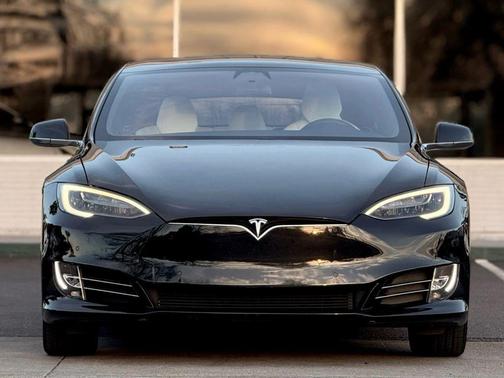 2018 Tesla Model S 100D