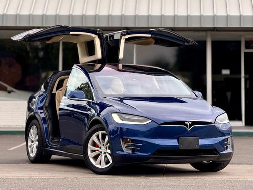 2016 Tesla Model X P90D Sport Utility 4D