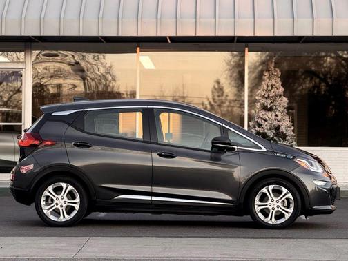 2017 Chevrolet Bolt EV LT