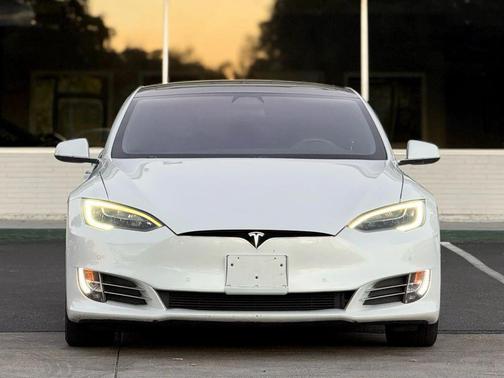 2017 Tesla Model S 75