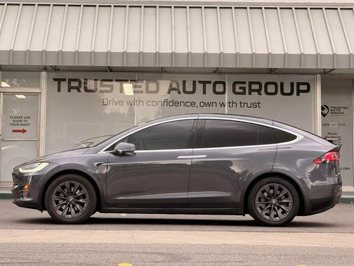 Grey 2018 Tesla Model X 100D