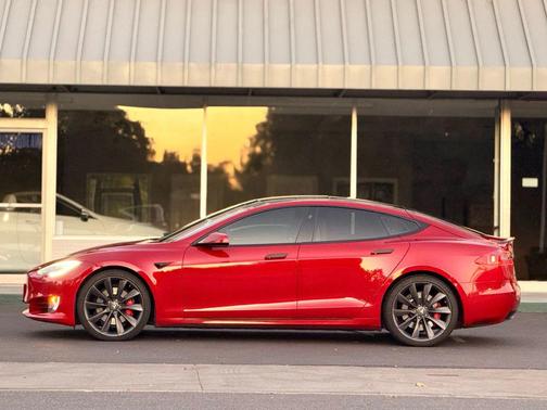 2017 Tesla Model S P100D
