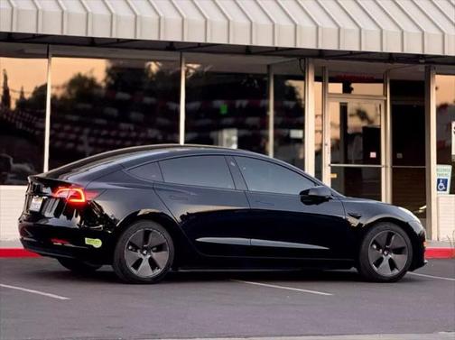 2023 Tesla Model 3 Standard Range