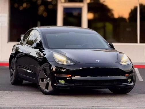 2023 Tesla Model 3 Standard Range