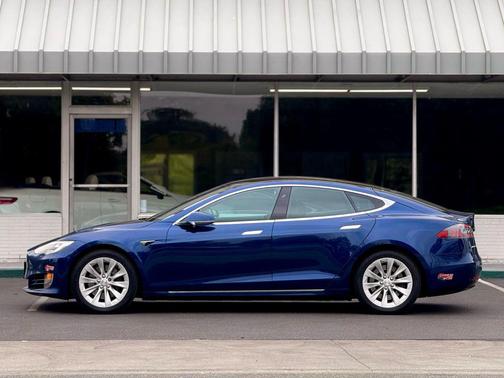 2018 Tesla Model S 75D