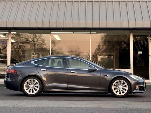 2017 Tesla Model S 100D