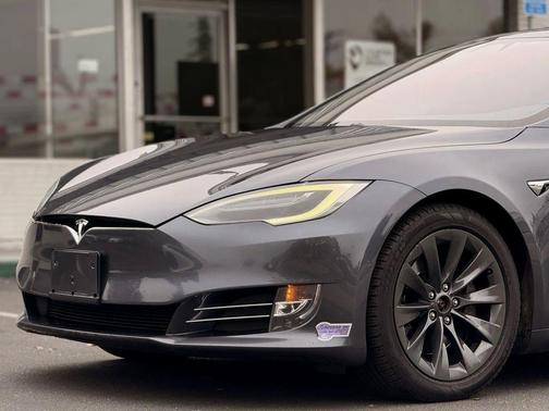 2019 Tesla Model S 100D