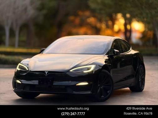 2022 Tesla Model S Long Range