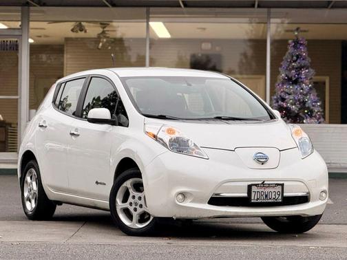 2013 Nissan Leaf SV