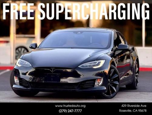 2016 Tesla Model S 90D