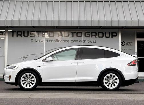 White 2016 Tesla Model X 90D