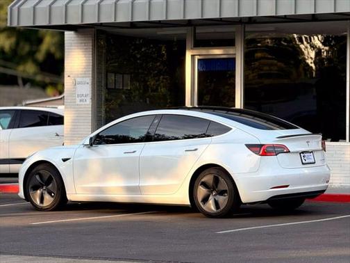 2020 Tesla Model 3 Long Range