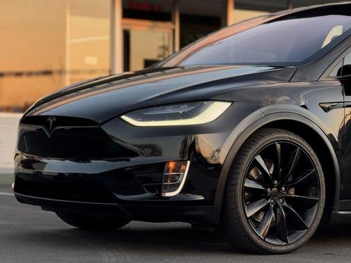 2017 Tesla Model X 100D