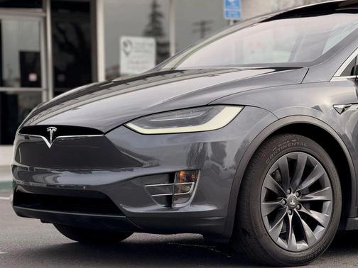 2019 Tesla Model X Long Range