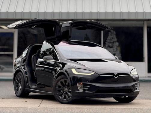 2018 Tesla Model X 75D
