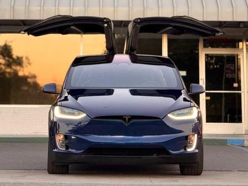 2018 Tesla Model X 100D