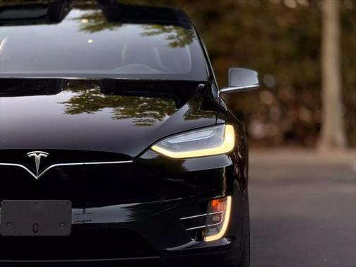 2017 Tesla Model X P100D