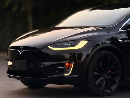 2017 Tesla Model X P100D
