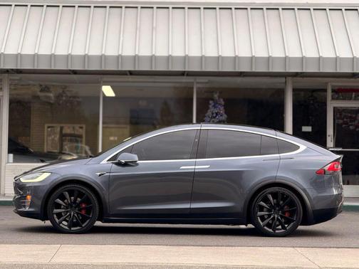 2018 Tesla Model X P100D
