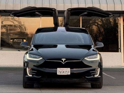 2016 Tesla Model X 75D